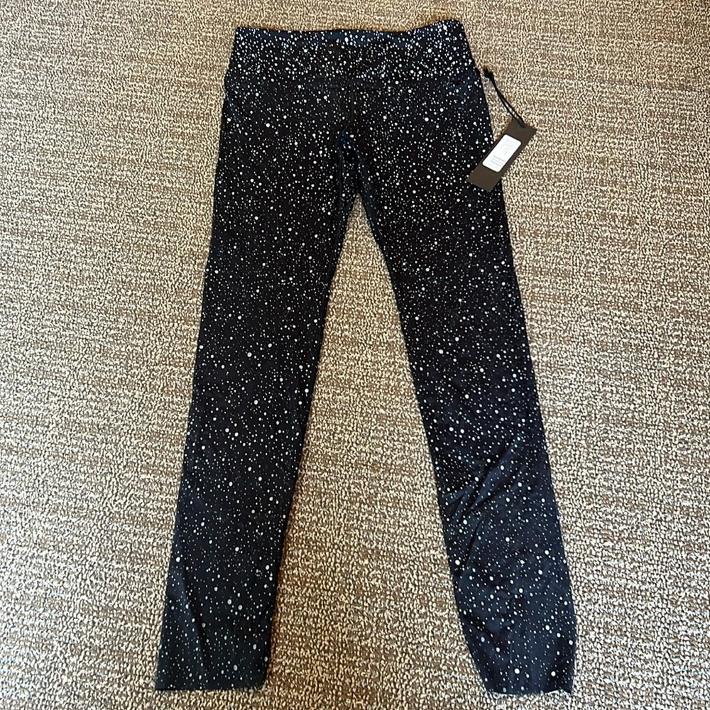 Ultra reflective legging